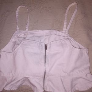 Cute Jean texture top with frail at the bottom